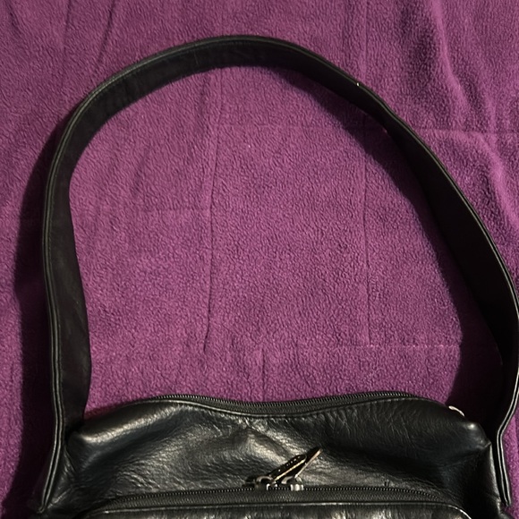 Danier Leather Handbag - Picture 10 of 10